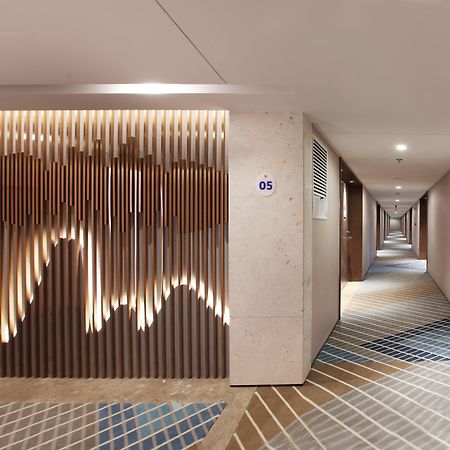 Holiday Inn Express Guilin City Center By Ihg Buitenkant foto